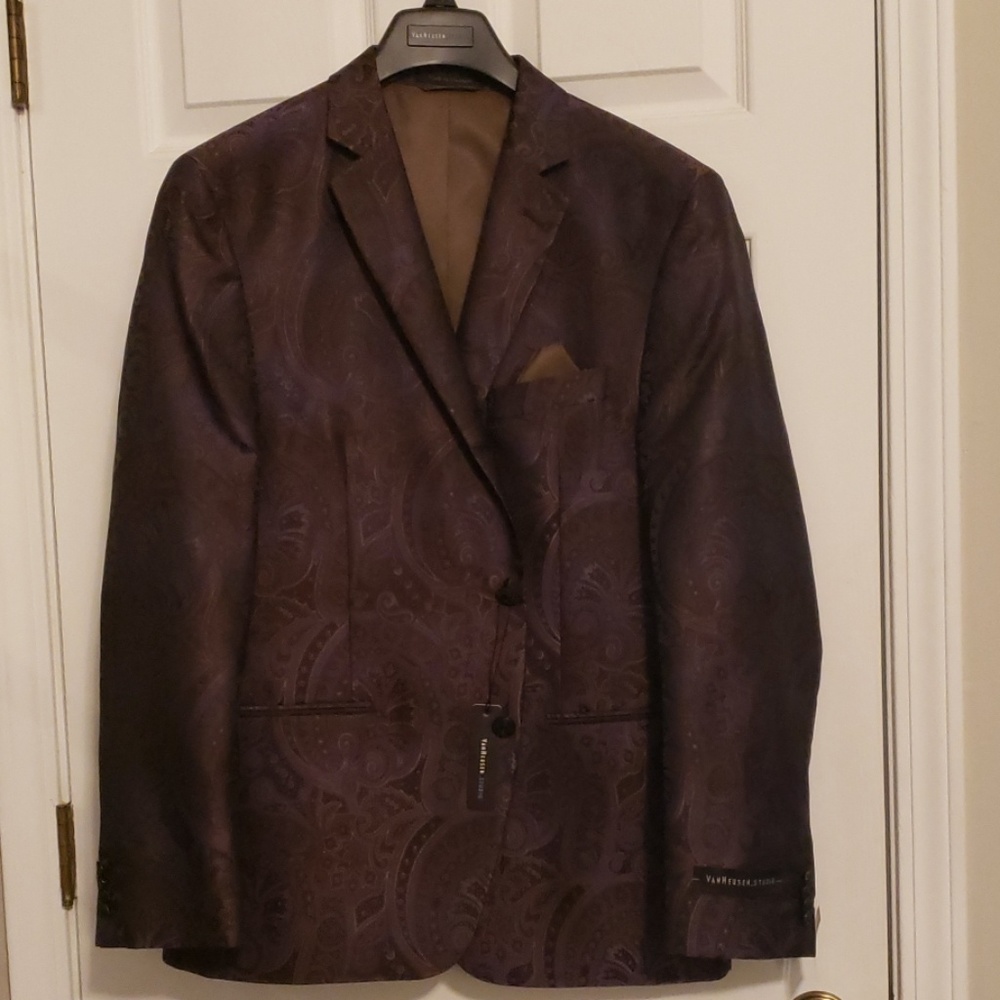 Men's Brown and Purple Paisley Sportscoat